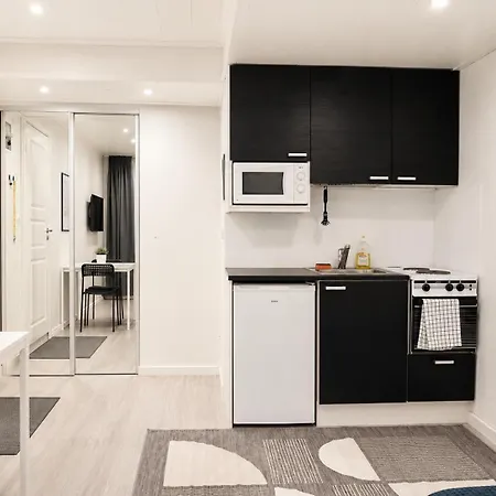 Apartment Center