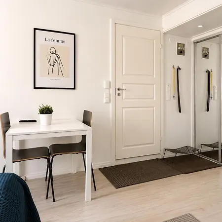 Apartment Center